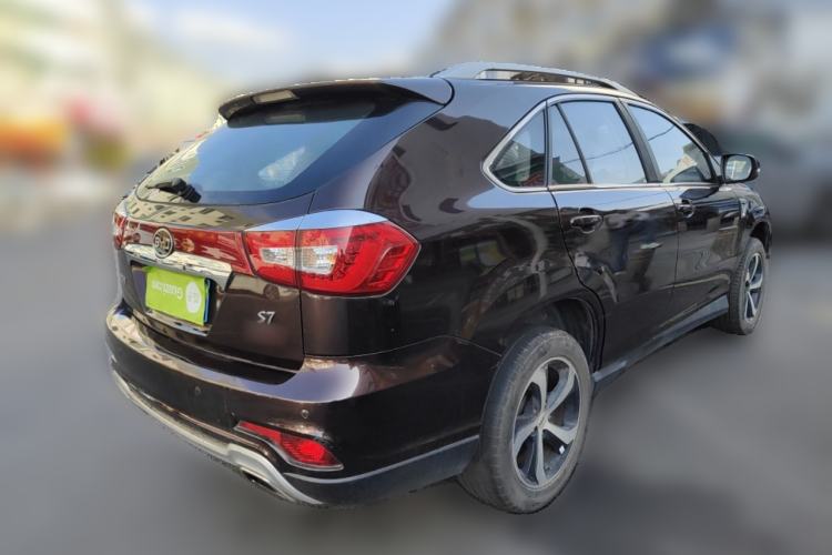 Used BYD S7 2015 2.0T Automatic Prestige Model