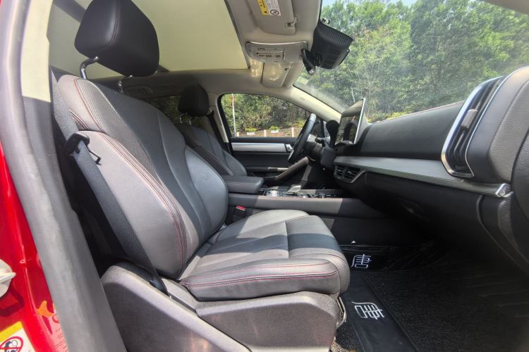 Used BYD Tang New Energy 2018 DM 2.0T All-Wheel Drive Smart Connectivity Luxury Model 7 Seats China V Emission Standard Interior 5