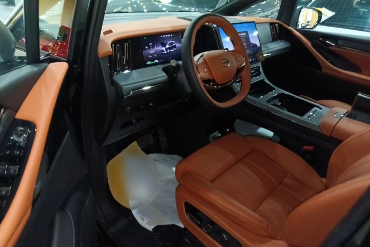 Used GAC Trumpchi Xiangwang M8 2025 Kunkun Series Ultra First-Class Cabin Driver Seat