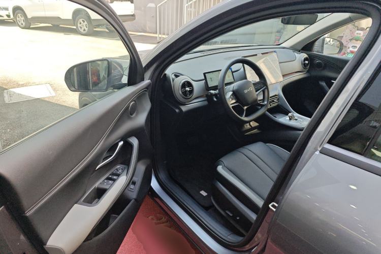 Used BYD Sealion 05 DM-i 2025 DM-i Smart Drive 115KM Flagship Model Interior 3