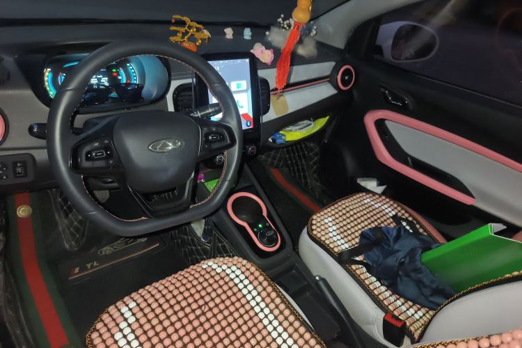 Used Chery Little Ant 2022 Restyled Version Sweet Pink Edition Low-Sugar Version Lithium Iron Phosphate Battery 30.7 kWh 30 kW 301 km
