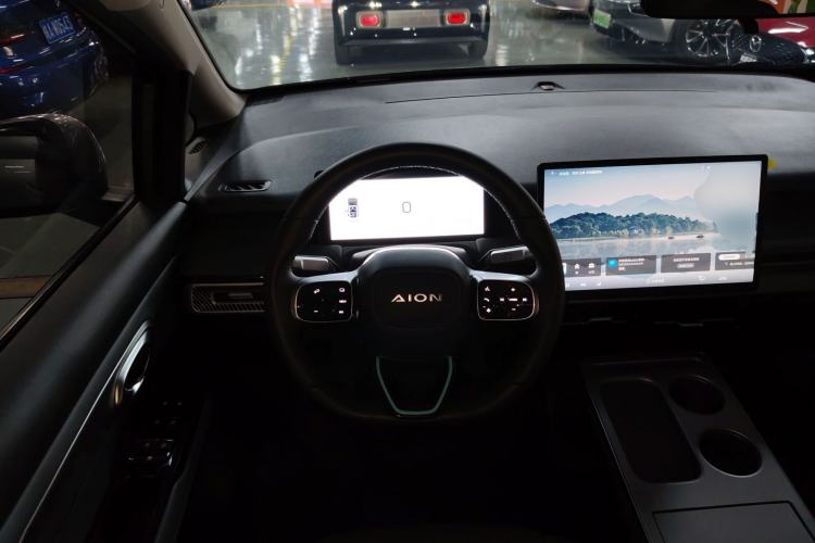 Used AION Y 2023 Plus 510 Enjoy Edition
