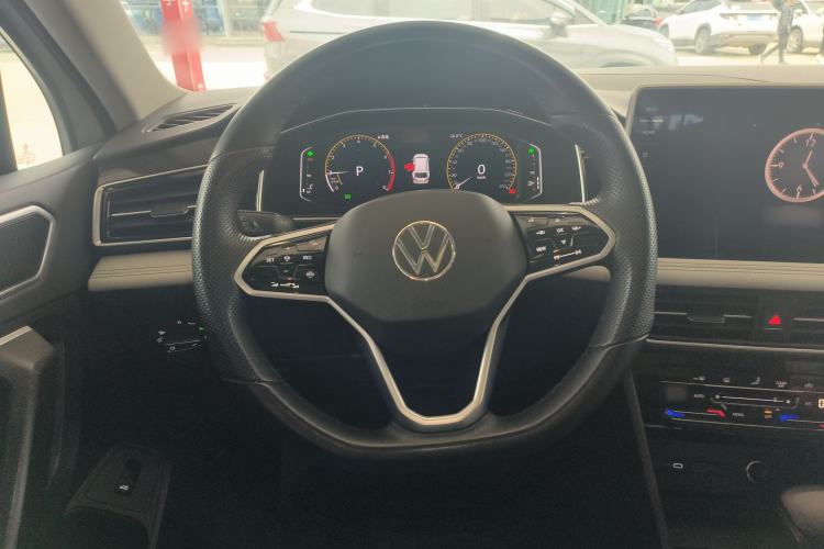 Used Volkswagen Tiguan L 2023 300TSI Automatic Two-Wheel Drive Smart Edition Steering Wheel