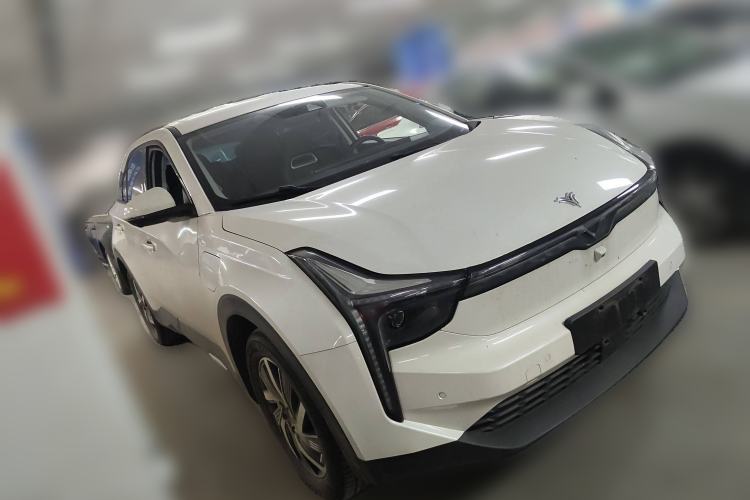 Used NETA U 2021 Pro 500 Global Edition Front Right 45 Deg