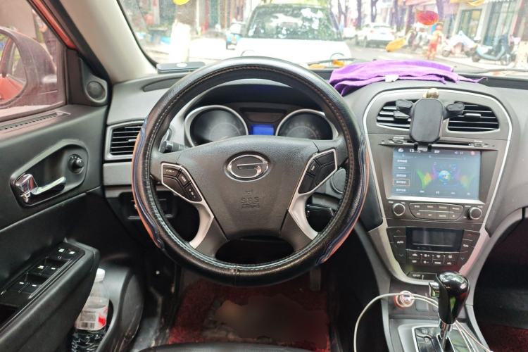 Used GAC Trumpchi GS5 2012 2.0L Automatic Two-Wheel Drive Elite Edition Steering Wheel
