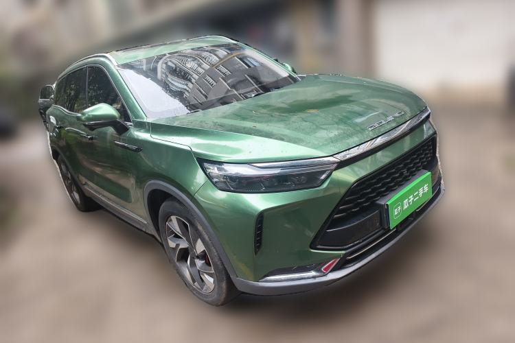 Used BAIC Beijing X7 2020 1.5TD DCT Leading Edition Front Right 45 Deg