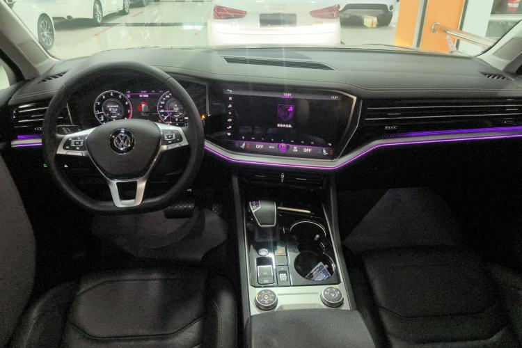 Used Volkswagen Touareg 2019 2.0 TSI Ruiyi Edition China V Standard
