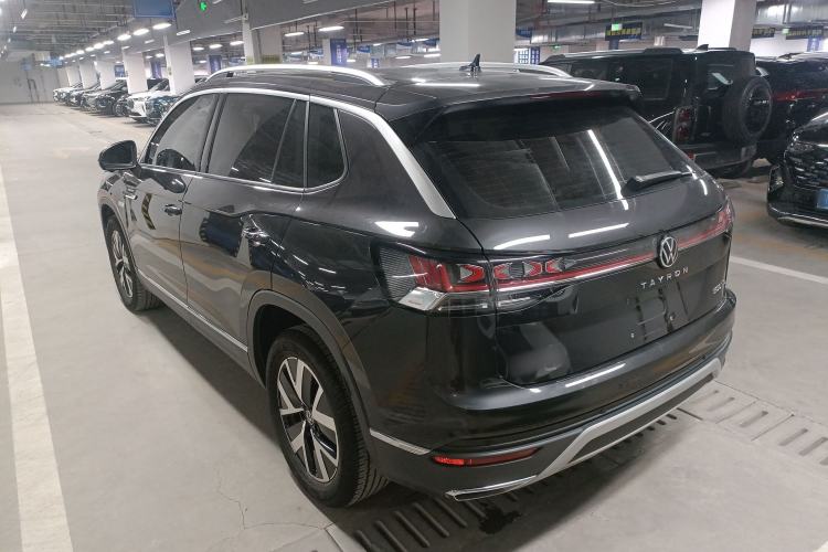 Used Volkswagen Tayron 2024 300TSI Two-Wheel-Drive Luxury Plus Advanced Version
