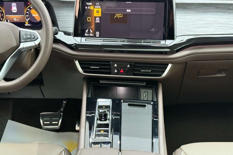 Used Volkswagen Viloran 2024 380TSI Premium Edition