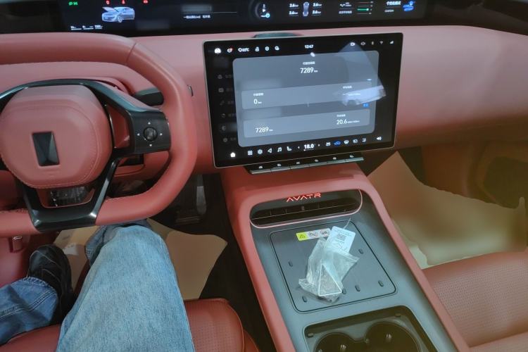 Used Avatr 12 2025 Updated Ultra All-Electric Four-Wheel Drive