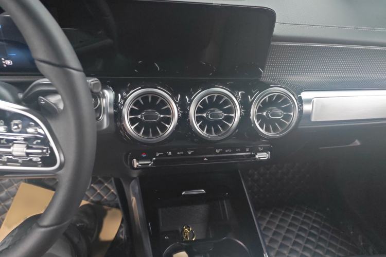 Used Mercedes-Benz EQB 2022 EQB 260