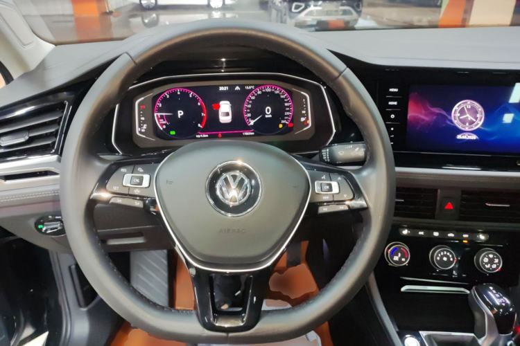 Used Volkswagen Sagitar 2022 280TSI DSG Flyover Edition Steering Wheel