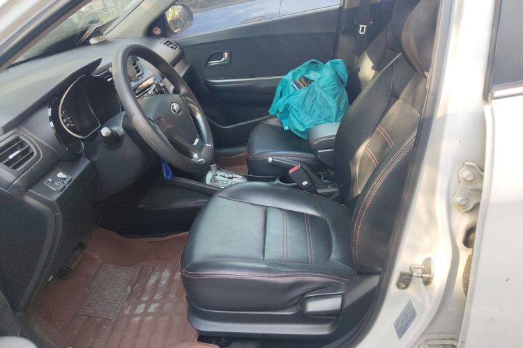 Used Kia K2 2015 Sedan 1.4L Automatic GLS Left Front Seat