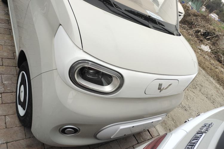 Used Wuling Hongguang MINIEV 2024 3rd Generation 215km Youth Edition
