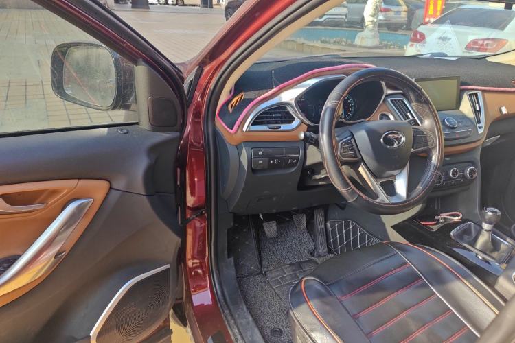 Used Soueast DX7 2015 1.5T Manual Luxury Model
