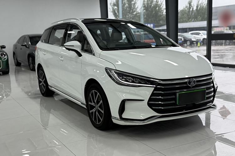 Used BYD Song MAX New Energy 2022 DM-i 105KM Flagship Model Exterior 1