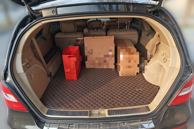 Used Mercedes-Benz R-Class 2017 R 320 4MATIC Business Edition Prestige Model
