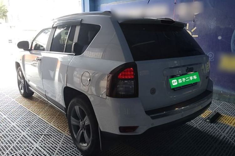 Used Jeep Compass 2014 Revised Version 2.4L Four-Wheel Drive Comfort Edition Rear Left 45 Deg