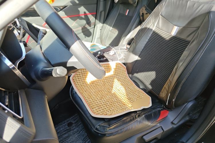 Used Venucia D60 2019 1.6L XL Manual SmartConnect Elite Edition
