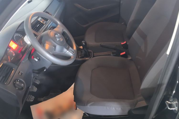 Used Volkswagen Santana 2015 1.4L Manual Fashion Edition Left Front Seat