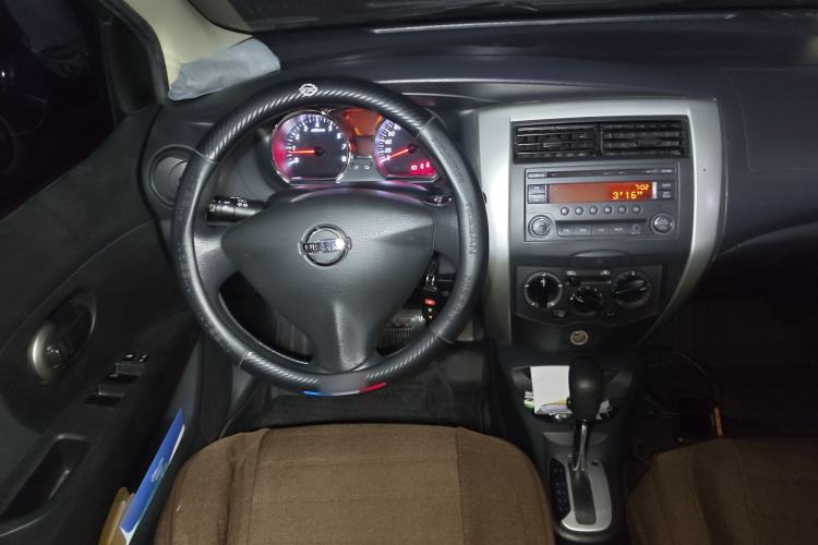 Used Nissan Livina 2015 1.6XE CVT Comfort Edition Steering Wheel