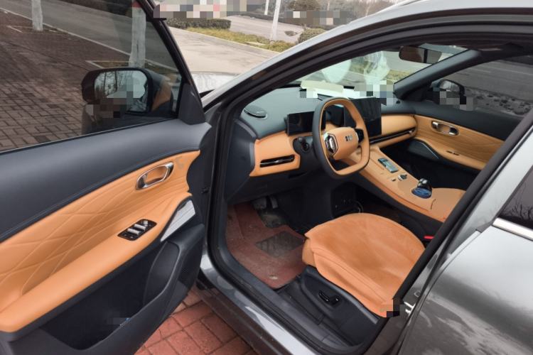 Used Geely Galaxy Xingjian 7 EM-i 2025 120km Launch+ Version
