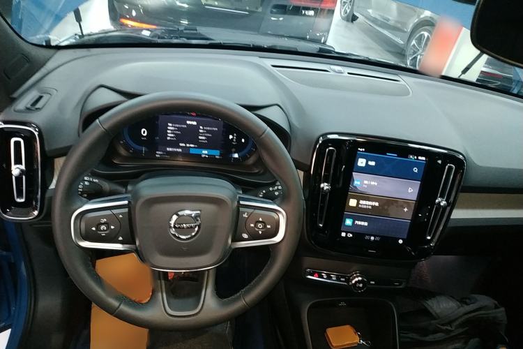 Used Volvo XC40 2024 B3 Zhiyuan Luxury Edition