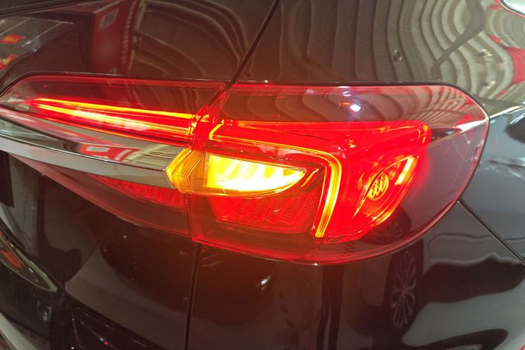 Used Buick Enclave 2022 652T 4x4 Avenir 6-Seater
