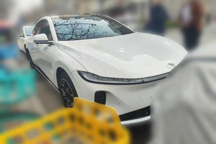 Used CHANGAN NEVO A07 2025 Blue Whale Pure Electric 625 Flagship Model Exterior 1