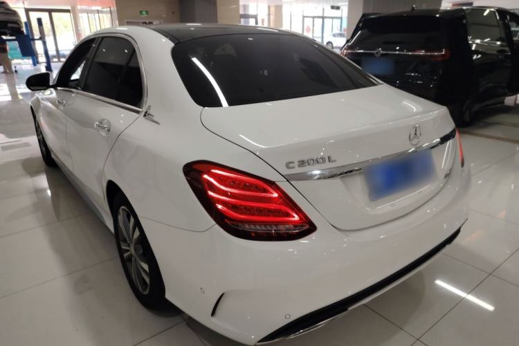 Used Mercedes-Benz C-Class 2017 Facelift C 200 L Sport Edition Rear Left 45 Deg