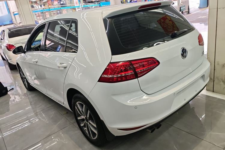 Used Volkswagen Golf 2016 230TSI Automatic Luxury Version