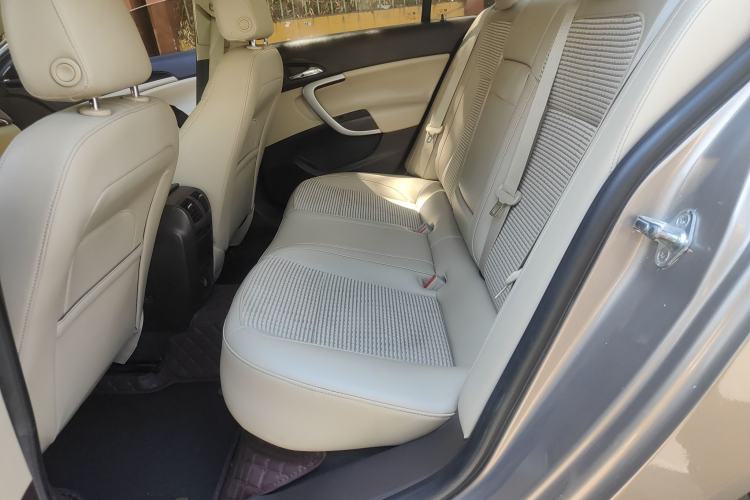 Used Buick Regal 2014 2.0L Leading Fashion Edition Left Rear Seat
