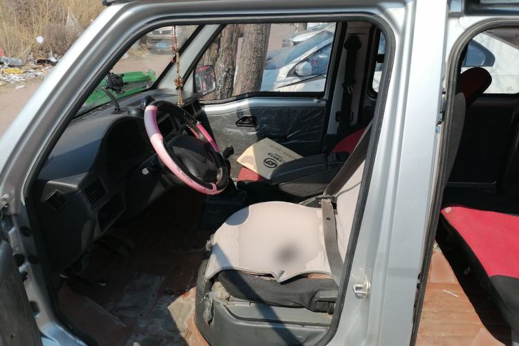 Used Wuling Zhiguang 2020 1.2L Practical Model China VI LSI Left Front Seat