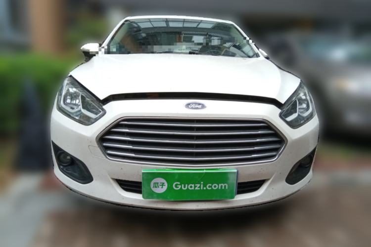 Used Ford Escort 2015 1.5L Automatic Comfort Edition Front