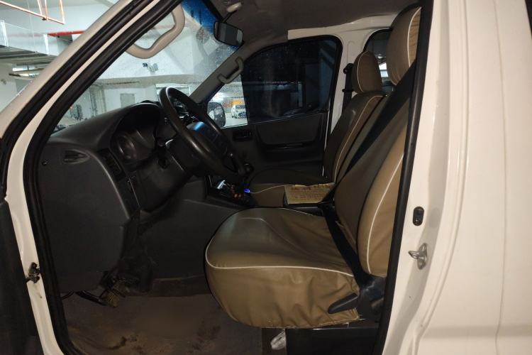 Used Jinbei Grace 2016 2.0L Express Utility Model