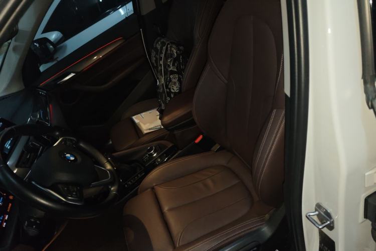 Used BMW X1 New Energy 2018 xDrive25Le Luxury Model Left Front Seat