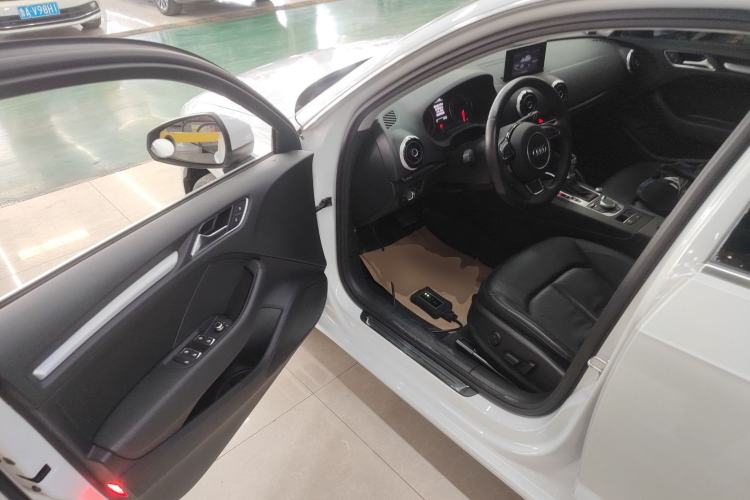 Used Audi A3 2014 Sportback 35 TFSI Automatic Comfort Model
