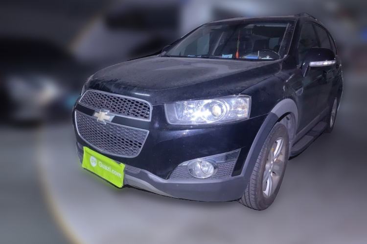 Used Chevrolet Captiva 2012 2.4L 4x4 Flagship Edition 7 Seats