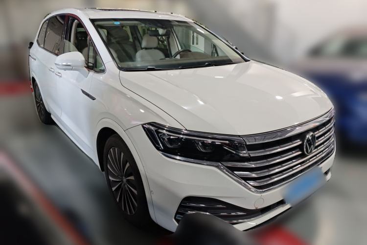 Used Volkswagen Viloran 2020 380TSI Flagship Edition Front Right 45 Deg