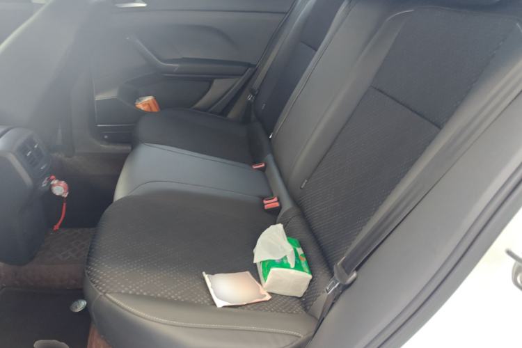 Used Volkswagen Tacqua 2020 1.5L Automatic Yue