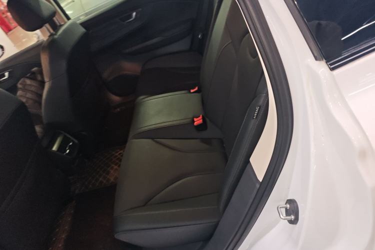 Used Hongqi E-QM5 2022 431 km Charge & Enjoy Edition