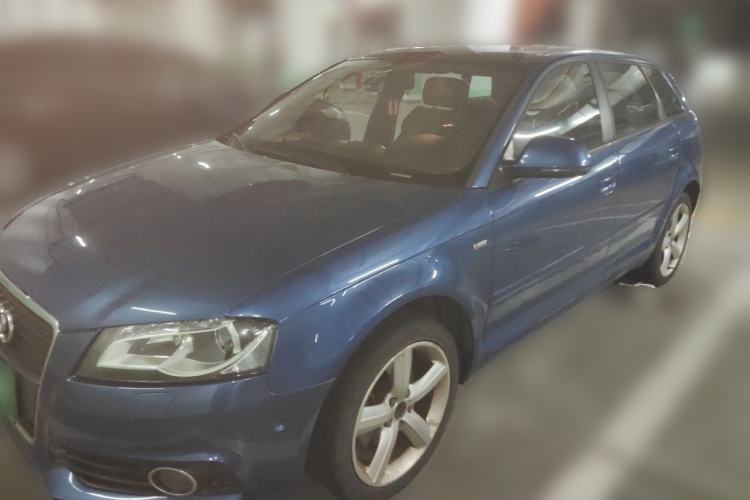 Used Audi A3 2010 Sportback 1.8T Luxury Model Guazi used car, China used car export, Used car for sale, Used cars, Cheapest cars for sale