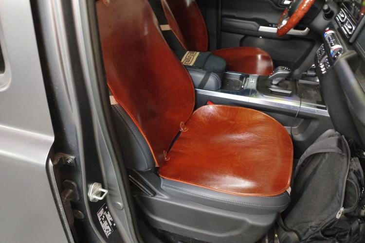 Used 212 T01 2024 2.0T Mechanic
