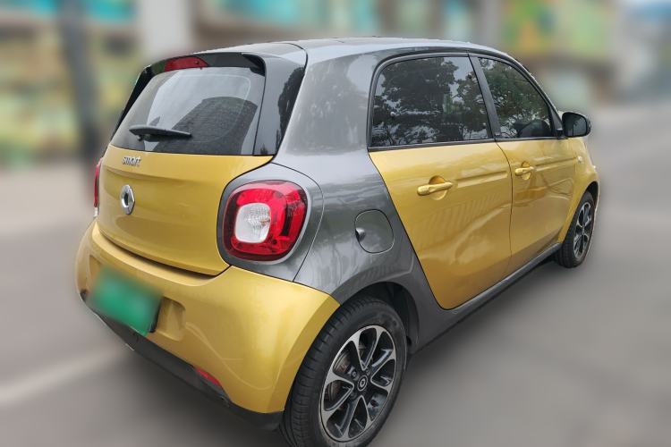 Used smart forfour 2016 1.0L 52 kW Passion Edition Rear Right 45 Deg