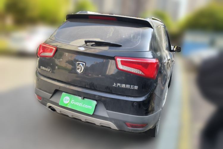 Used Baojun 560 2015 1.8L manual luxury version

