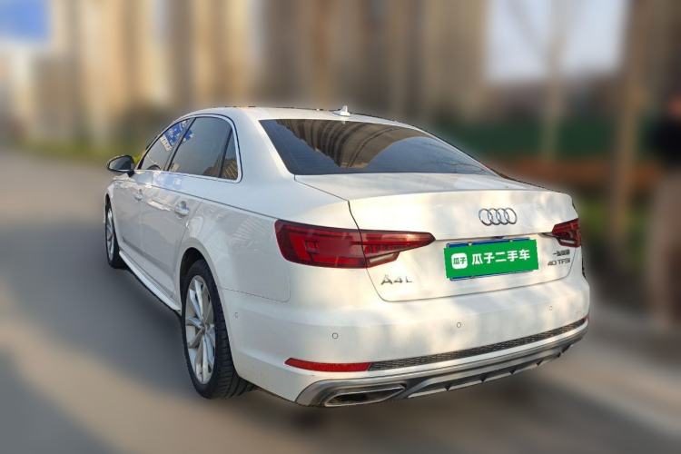 Used Audi A4L 2019 40 TFSI Fashion Edition China VI Emission Standard
