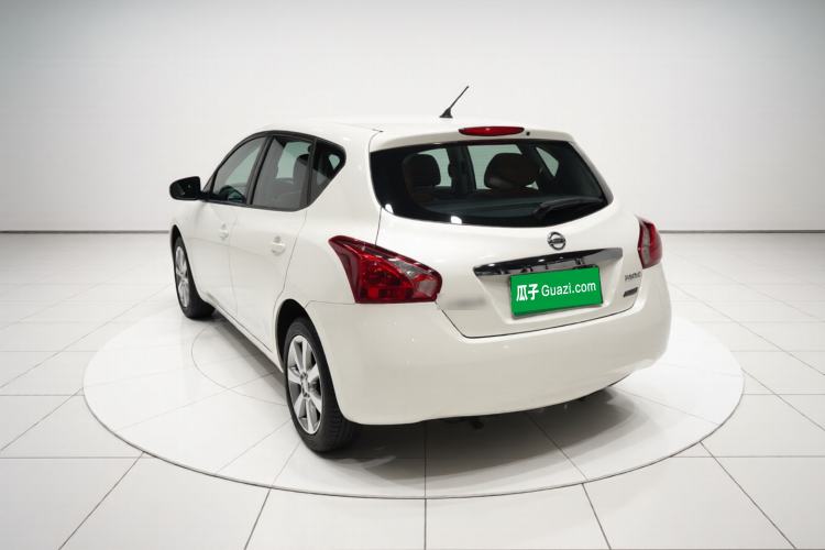 Used Nissan Tiida 2014 1.6L CVT Smart Model Exterior 3