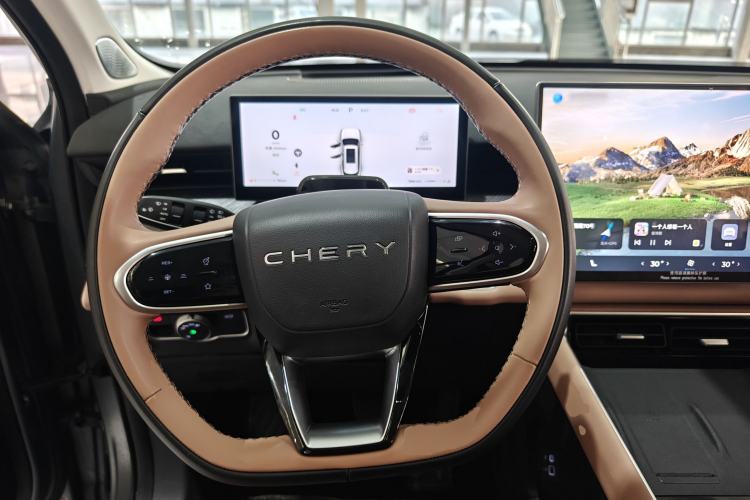 Used Chery Tiggo 8 L 2024 2.0T Two-Wheel Drive Prestige Version 5 Seats