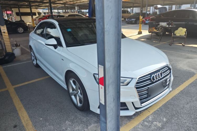 Used Audi A3 2018 30th Anniversary Edition Limousine 35 TFSI Fashion Model
