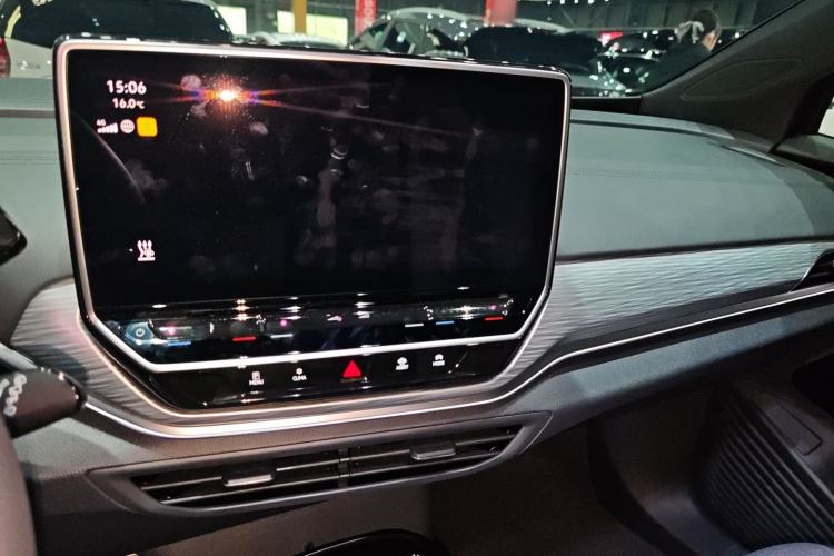 Used Volkswagen ID.4 CROZZ 2024 Pure Edition Limited Edition Interior 6